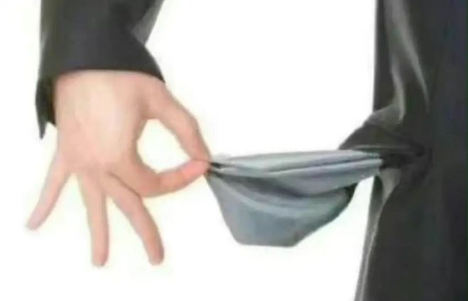 广打工人为啥都在求这个「火锅界蜜雪冰城」开出江西？pg电子试玩“一盘土豆2块、物价倒退20年”北上(图13)